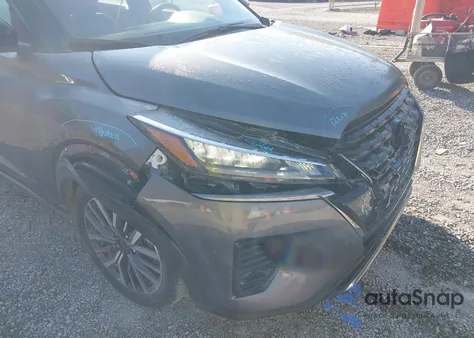 2024 Nissan Kicks Sr from USA, damaged, VIN 3N1CP5DV2RL481030